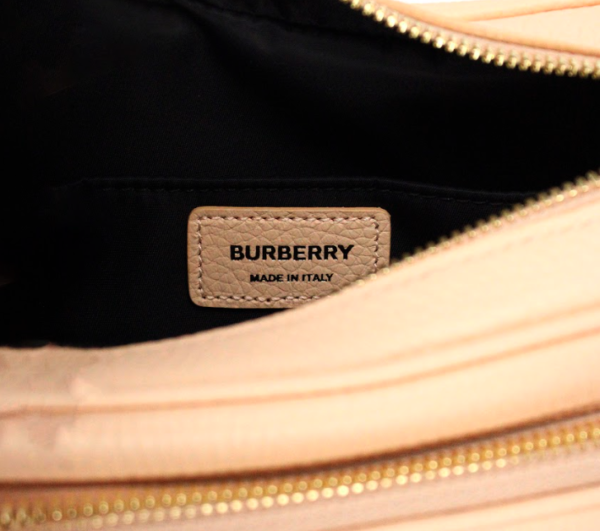 Burberry Small Branded Peach Pink Grainy Leather Camera Crossbody Bag – Image 3