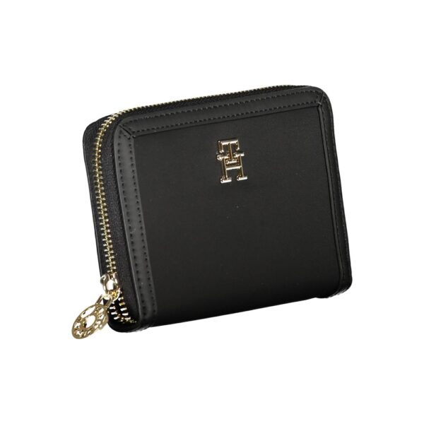 Tommy Hilfiger Elegant Zip Wallet with Ample Storage – Image 2