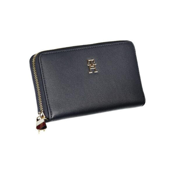 Tommy Hilfiger Chic Blue Organizer Wallet with Ample Space – Image 3