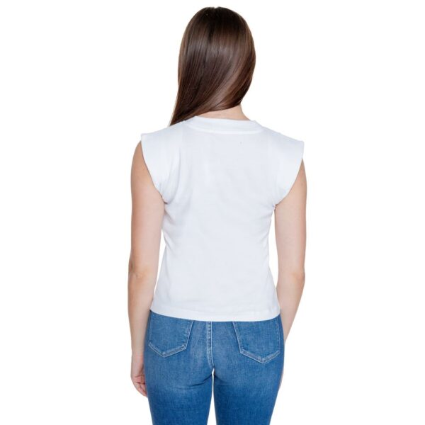 Calvin Klein Jeans White Cotton Tops & T-Shirt – Image 2