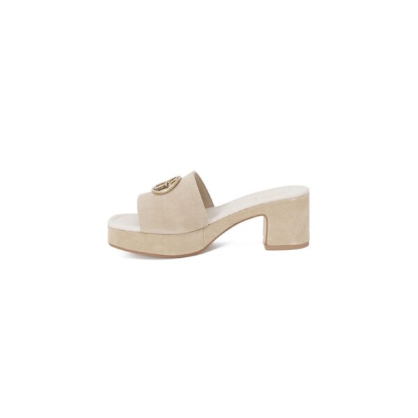 Guess Beige Suede Pump – Image 3