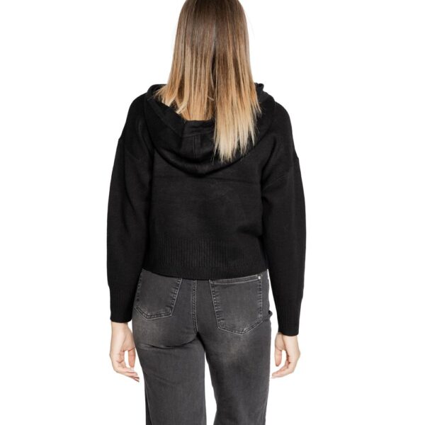 Vero Moda Black Viscose Tops & T-Shirt – Image 2